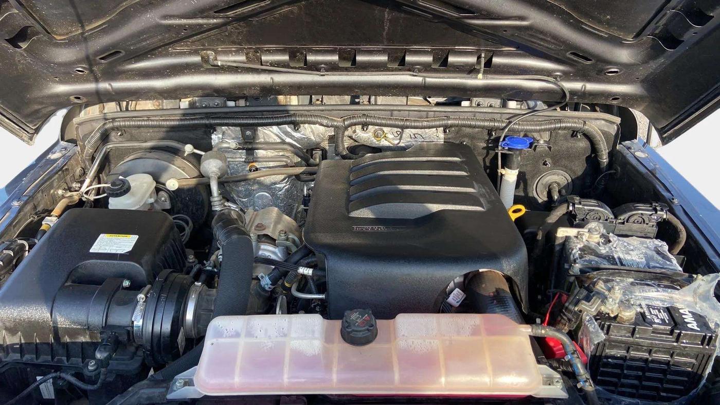 2021 Mahindra Thar LX PETROL HT 4WD AT, Petrol, Automatic, 36,520 km, Open Bonet