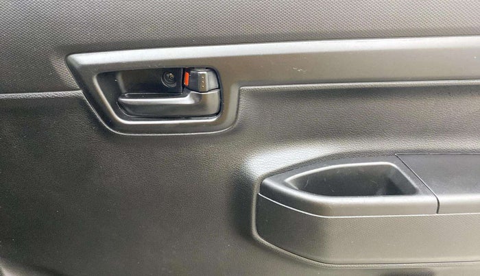 2023 Maruti S PRESSO VXI+, Petrol, Manual, 11,020 km, Driver Side Door Panels Control