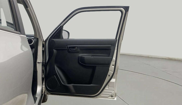 2023 Maruti S PRESSO VXI+, Petrol, Manual, 11,020 km, RHS Front Door