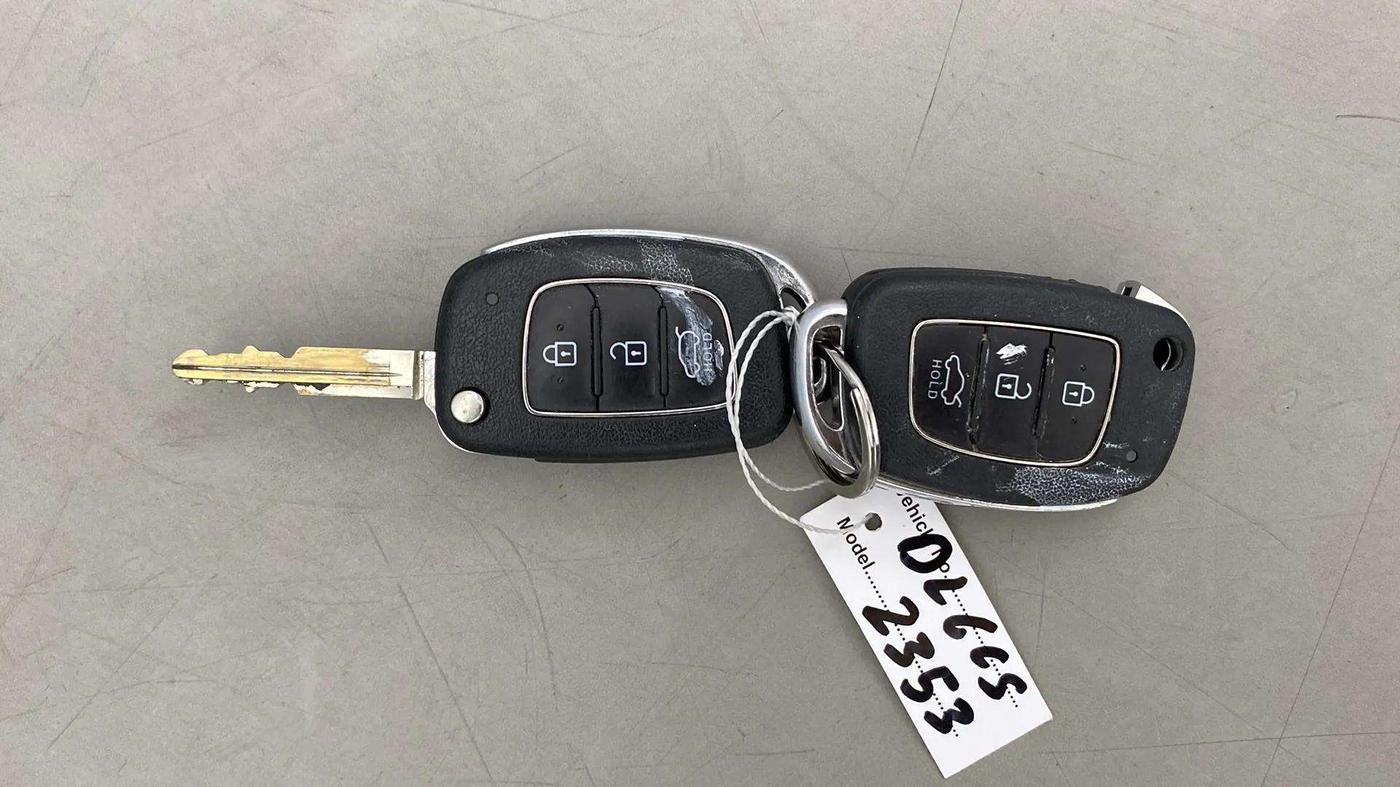 2019 Hyundai GRAND I10 NIOS SPORTZ AMT 1.2 KAPPA VTVT, Petrol, Automatic, 24,224 km, Key Close Up