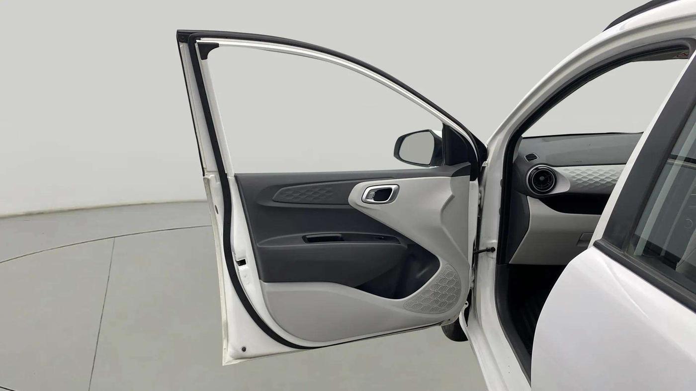 2019 Hyundai GRAND I10 NIOS SPORTZ AMT 1.2 KAPPA VTVT, Petrol, Automatic, 24,224 km, LHS Front Door