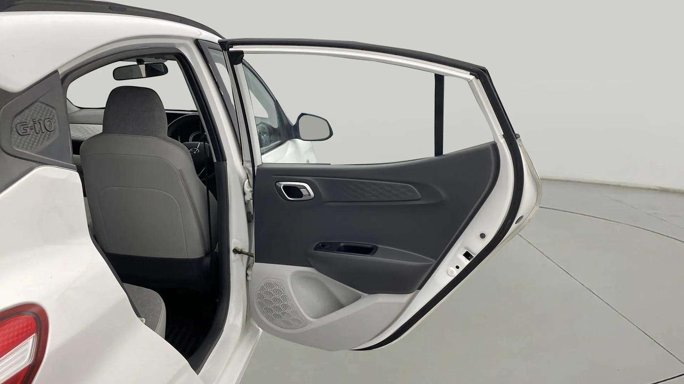 2019 Hyundai GRAND I10 NIOS SPORTZ AMT 1.2 KAPPA VTVT, Petrol, Automatic, 24,224 km, RHS Rear Door