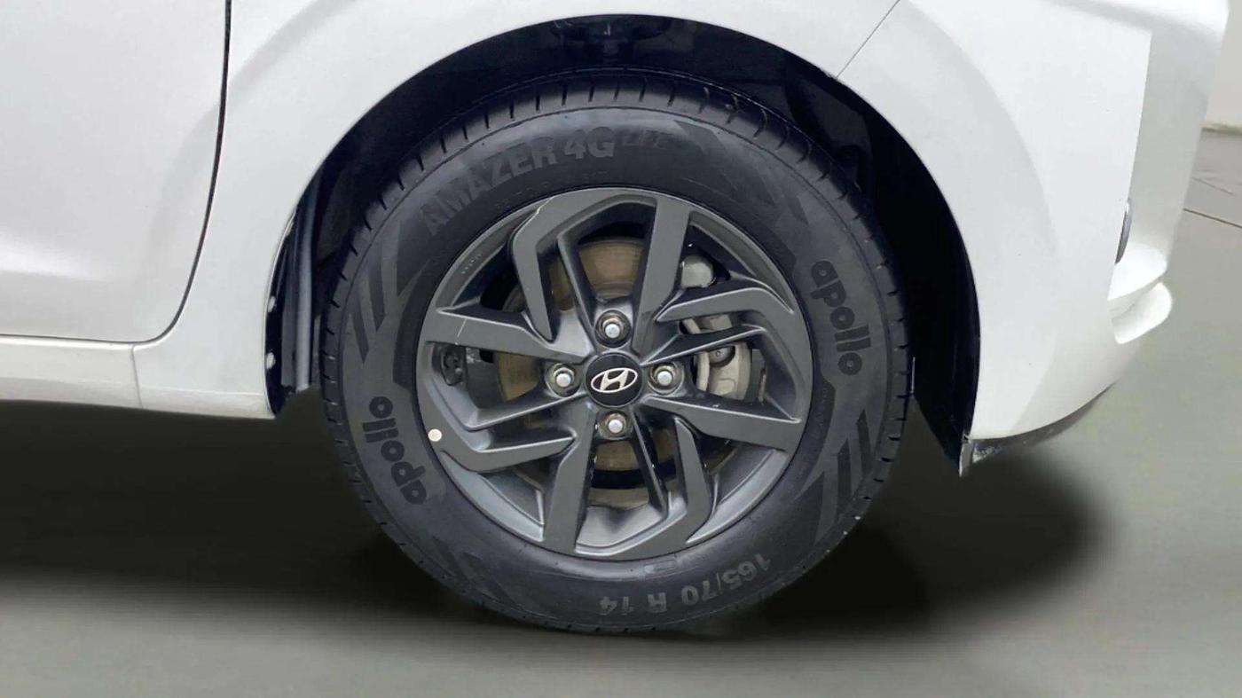 2019 Hyundai GRAND I10 NIOS SPORTZ AMT 1.2 KAPPA VTVT, Petrol, Automatic, 24,224 km, Right Front Wheel