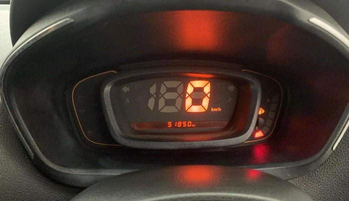 2017 Renault Kwid CLIMBER 1.0, Petrol, Manual, 51,870 km, Odometer Image