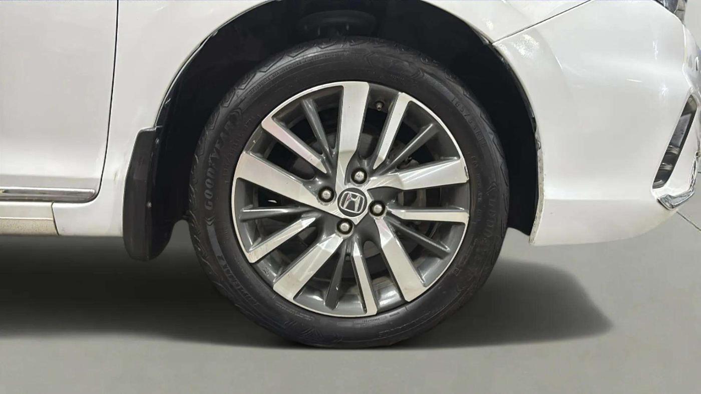 2021 Honda City 1.5L I-DTEC ZX, Diesel, Manual, 58,384 km, Right Front Wheel