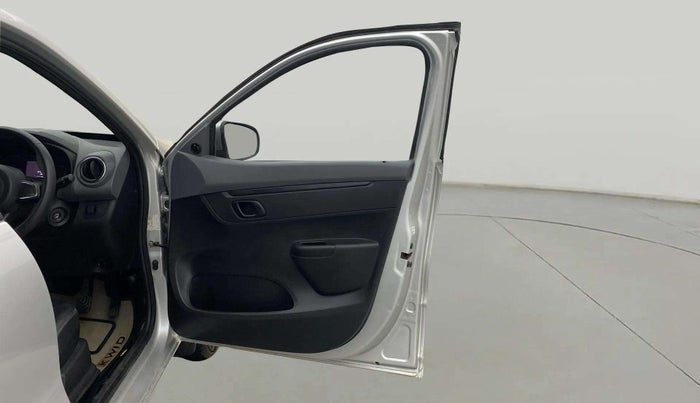 2020 Renault Kwid RXT 1.0 AMT (O), Petrol, Automatic, 14,679 km, RHS Front Door