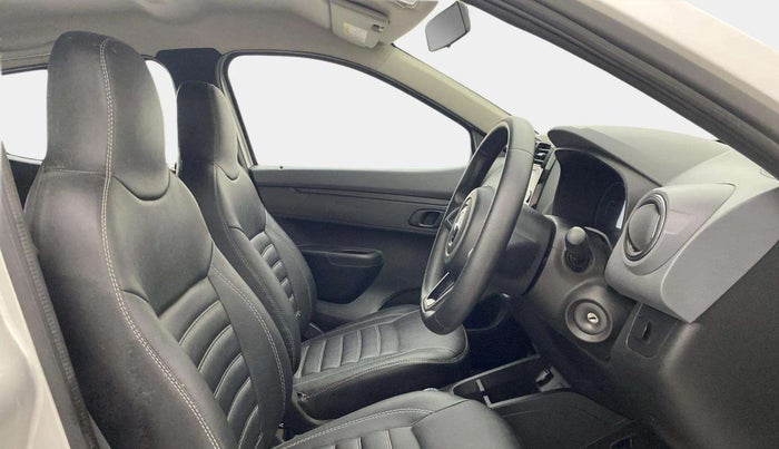 2020 Renault Kwid RXT 1.0 AMT (O), Petrol, Automatic, 14,679 km, Right Side Front Door Cabin