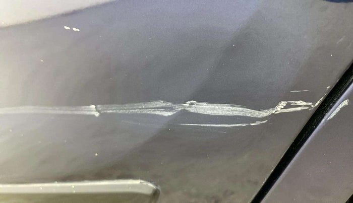 2019 Maruti Swift ZXI AMT, Petrol, Automatic, 76,337 km, Rear left door - Slightly dented