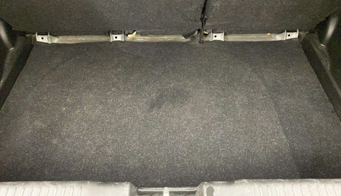 2019 Maruti Swift ZXI AMT, Petrol, Automatic, 76,337 km, Boot Inside