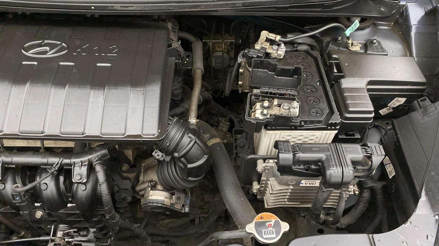 2020 Hyundai GRAND I10 NIOS SPORTZ AMT 1.2 KAPPA VTVT, Petrol, Automatic, 15,816 km, Engine View - Left