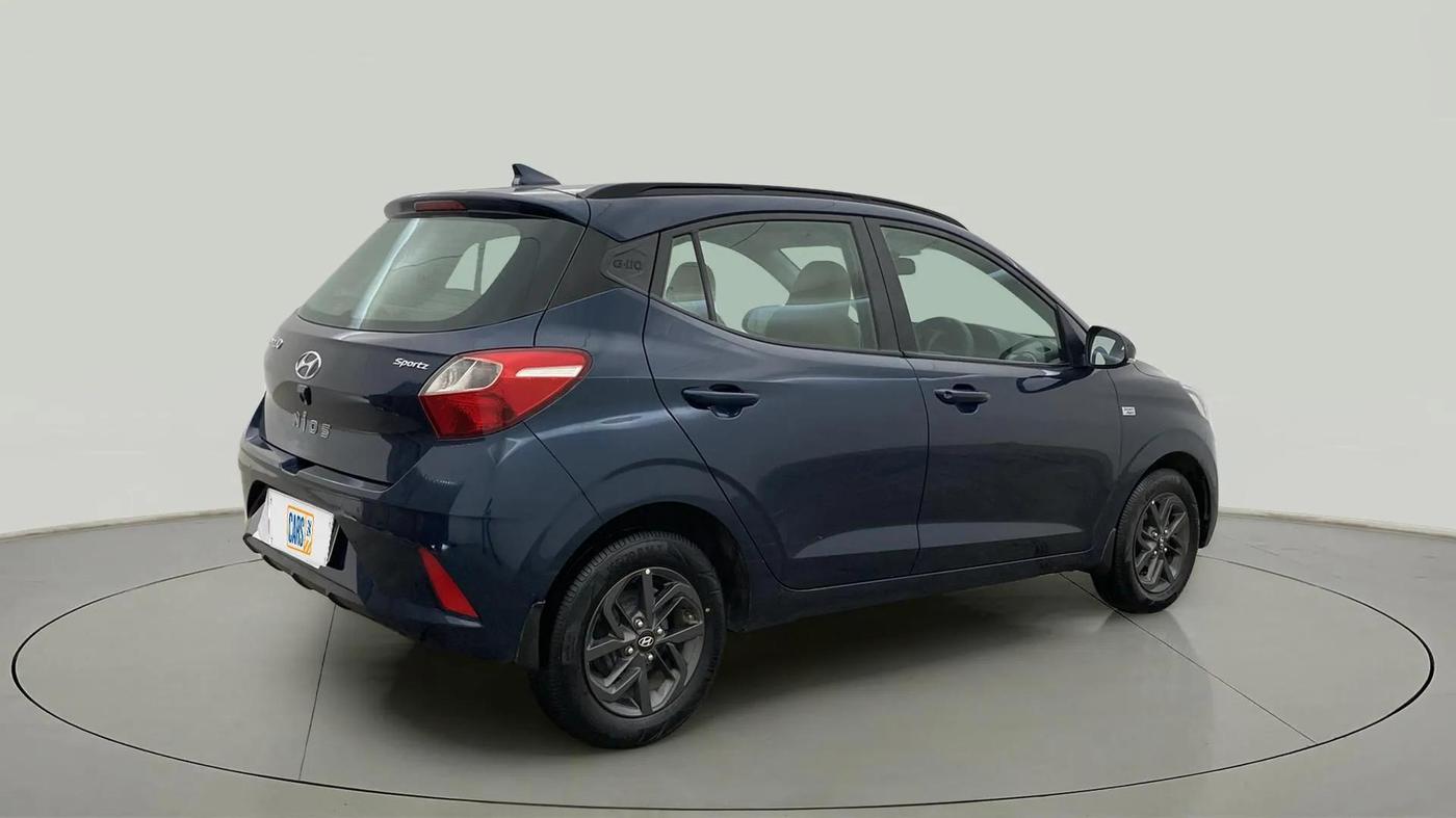 2020 Hyundai GRAND I10 NIOS SPORTZ AMT 1.2 KAPPA VTVT, Petrol, Automatic, 15,816 km, Right Back Diagonal