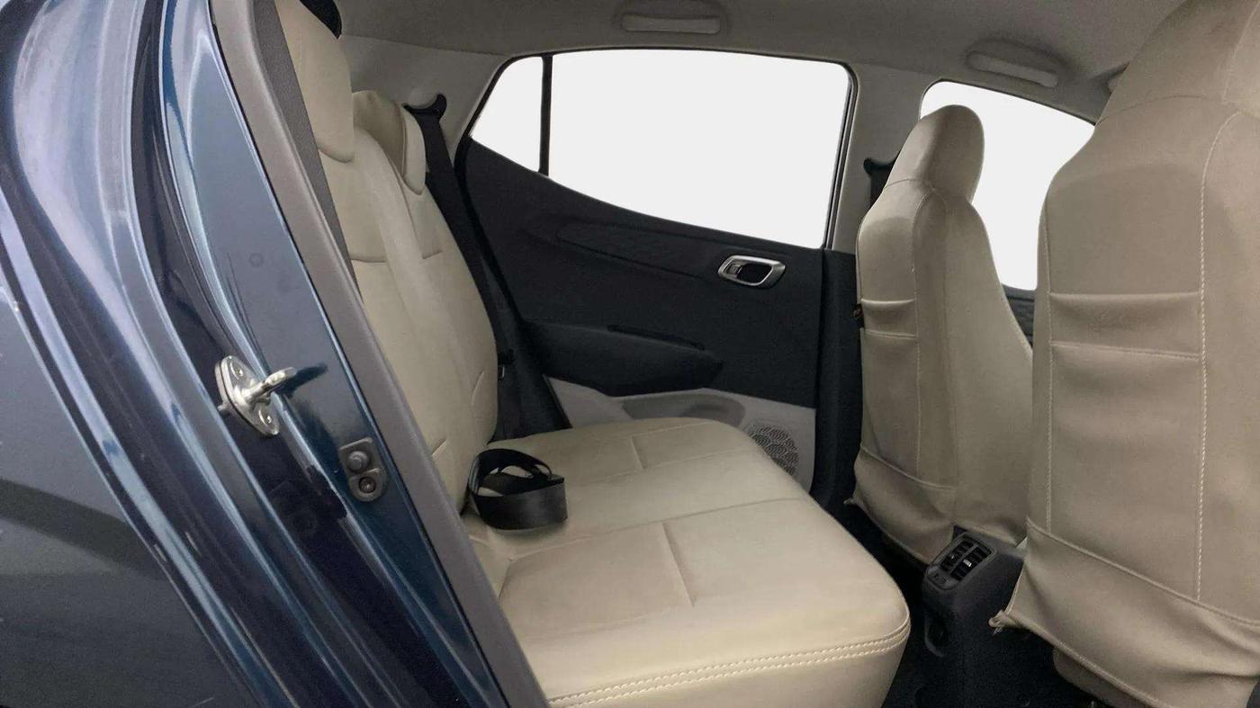 2020 Hyundai GRAND I10 NIOS SPORTZ AMT 1.2 KAPPA VTVT, Petrol, Automatic, 15,816 km, Right Side Rear Door Cabin