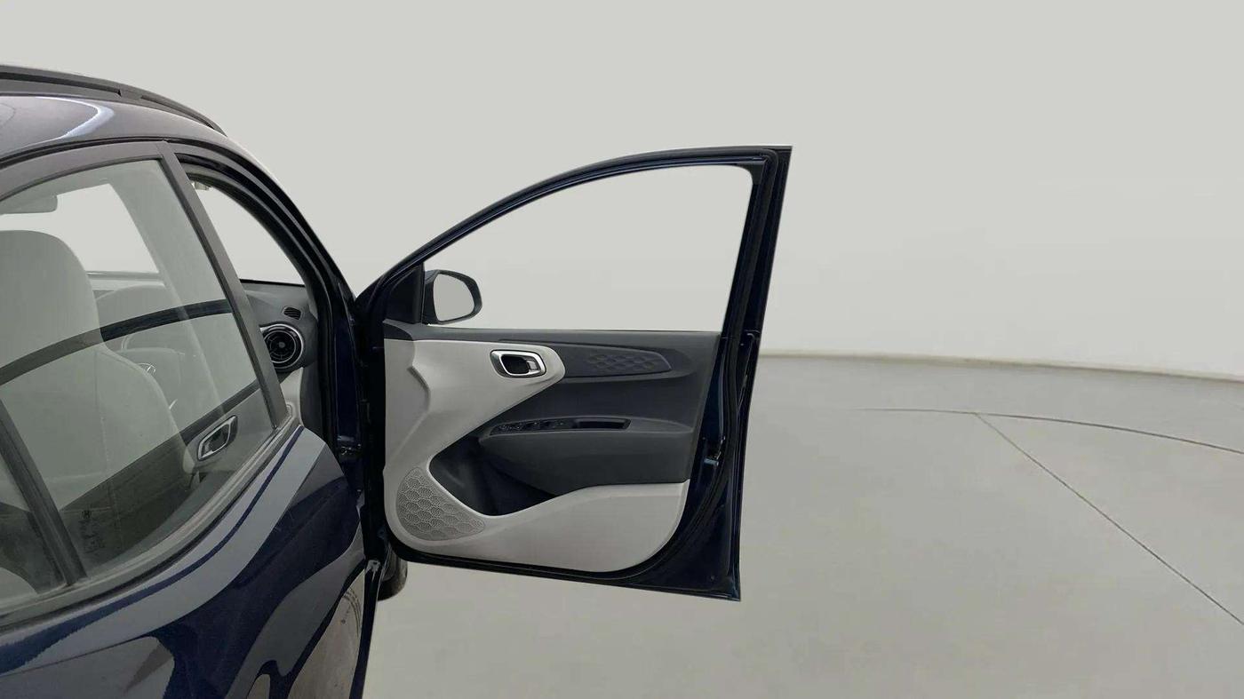 2020 Hyundai GRAND I10 NIOS SPORTZ AMT 1.2 KAPPA VTVT, Petrol, Automatic, 15,816 km, RHS Front Door