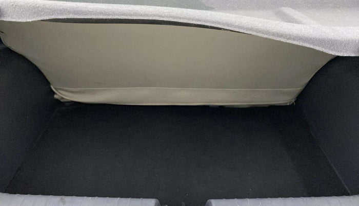 2020 Hyundai GRAND I10 NIOS SPORTZ AMT 1.2 KAPPA VTVT, Petrol, Automatic, 15,816 km, Boot Inside