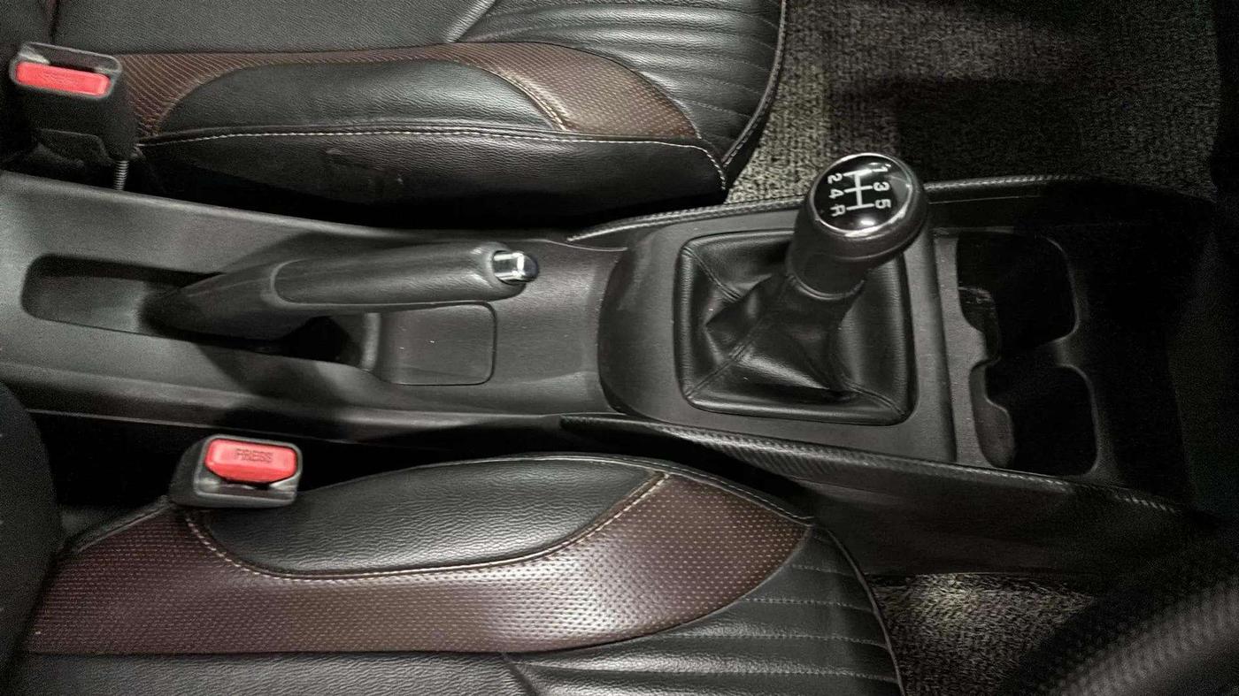 2023 Maruti FRONX DELTA 1.2 MT PETROL, Petrol, Manual, 25,039 km, Gear Lever