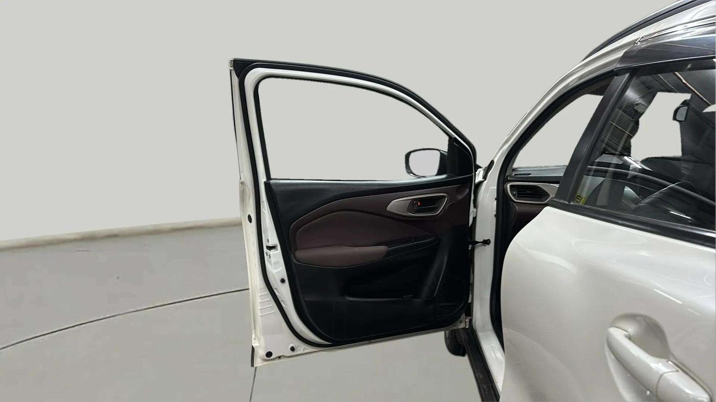 2023 Maruti FRONX DELTA 1.2 MT PETROL, Petrol, Manual, 25,039 km, LHS Front Door
