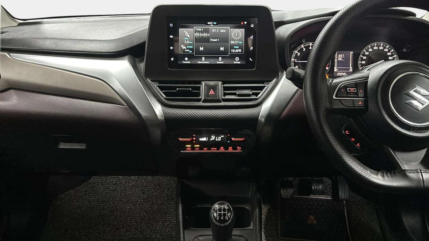 2023 Maruti FRONX DELTA 1.2 MT PETROL, Petrol, Manual, 25,039 km, Air Conditioner