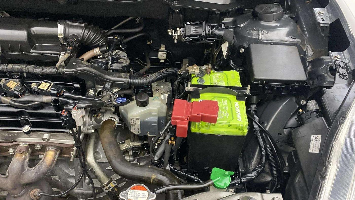 2018 Maruti Dzire VXI AMT, Petrol, Automatic, 23,701 km, Engine View - Left