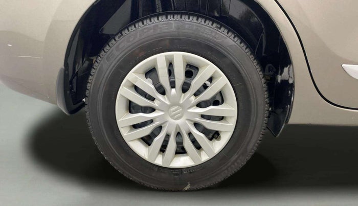 2018 Maruti Dzire VXI AMT, Petrol, Automatic, 23,701 km, Right Rear Wheel