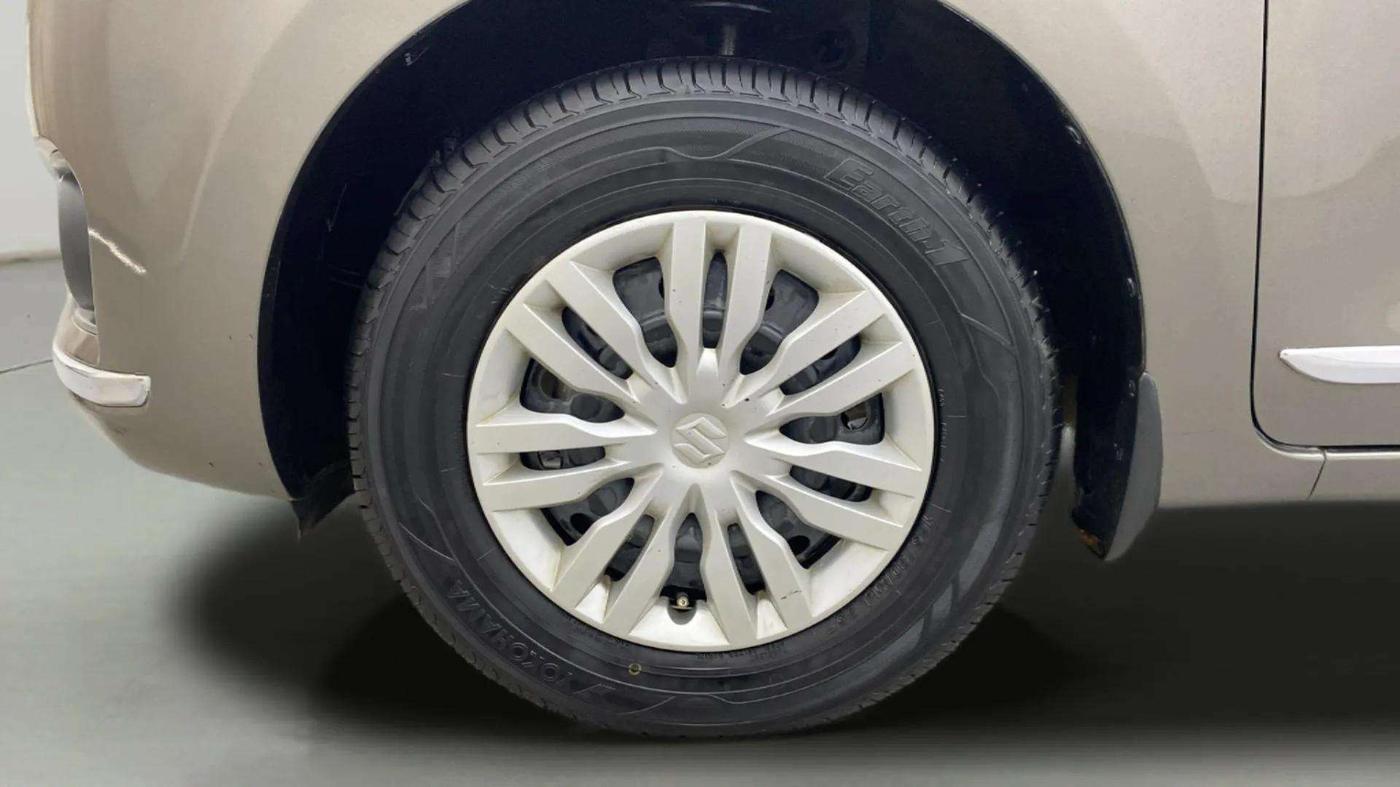 2018 Maruti Dzire VXI AMT, Petrol, Automatic, 23,701 km, Left Front Wheel