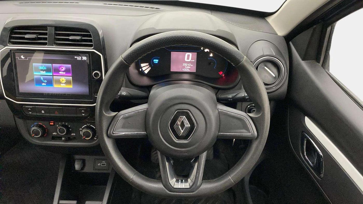 2022 Renault Kwid CLIMBER MT 1.0, Petrol, Manual, 39,647 km, Steering Wheel Close Up
