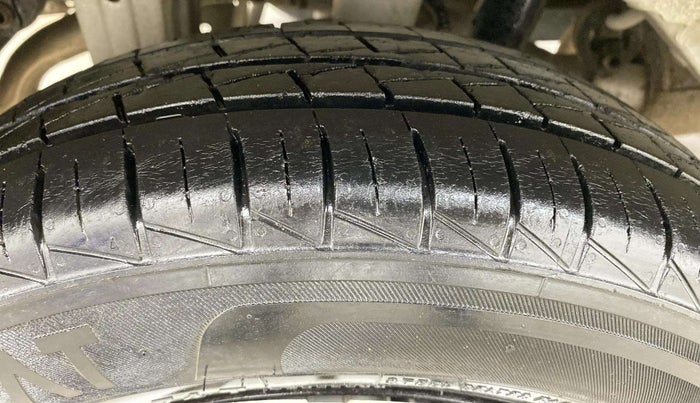 2021 Maruti Alto VXI, Petrol, Manual, 22,336 km, Right Rear Tyre Tread