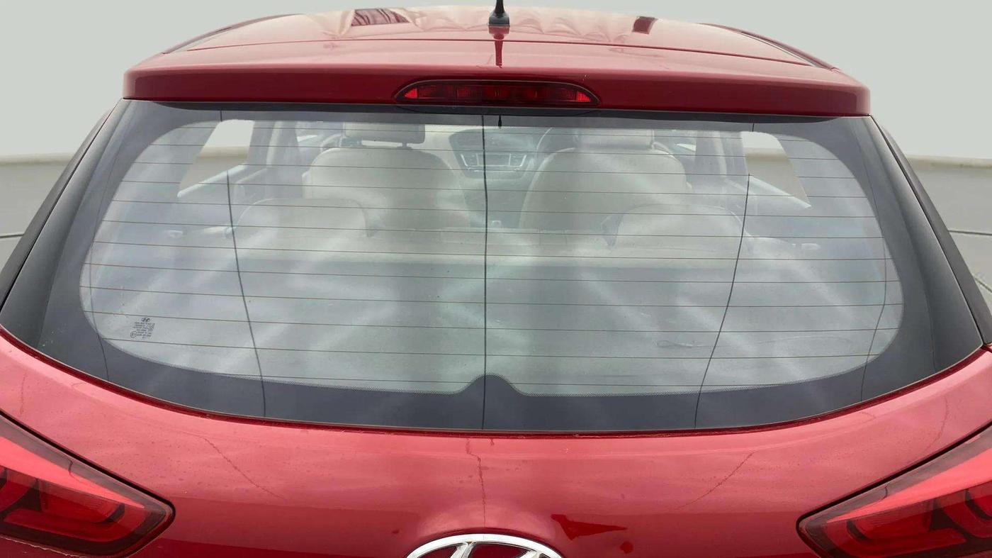 2017 Hyundai Elite i20 SPORTZ 1.2, Petrol, Manual, 76,762 km, Rear Windshield