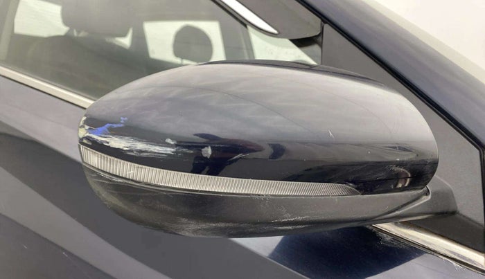 2021 Hyundai NEW I20 SPORTZ 1.2 AT, Petrol, Automatic, 30,970 km, Right rear-view mirror - Minor scratches