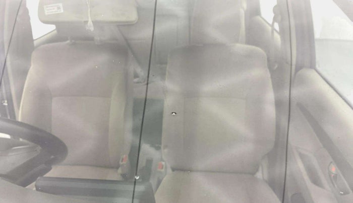 2021 Maruti Ertiga VXI SHVS, Petrol, Manual, 35,164 km, Front windshield - Minor spot on windshield