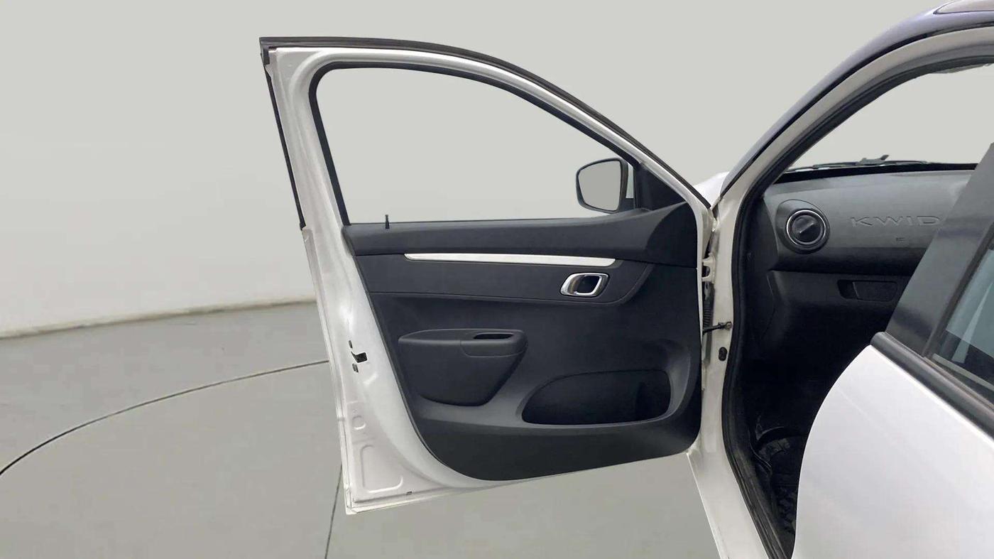 2023 Renault Kwid CLIMBER 1.0 AMT Dual Tone , Petrol, Automatic, 39,326 km, LHS Front Door