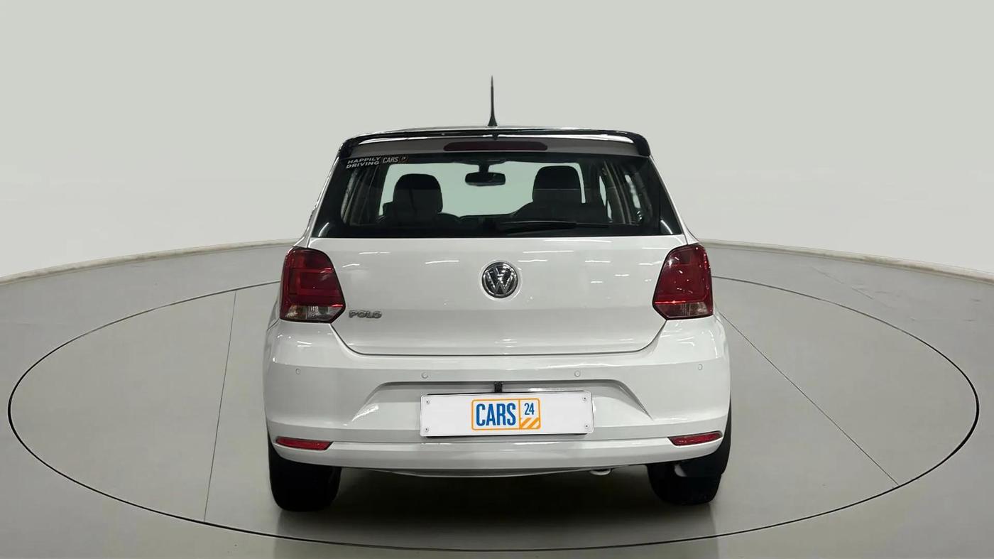 2016 Volkswagen Polo HIGHLINE1.2L, Petrol, Manual, 90,843 km, Back/Rear