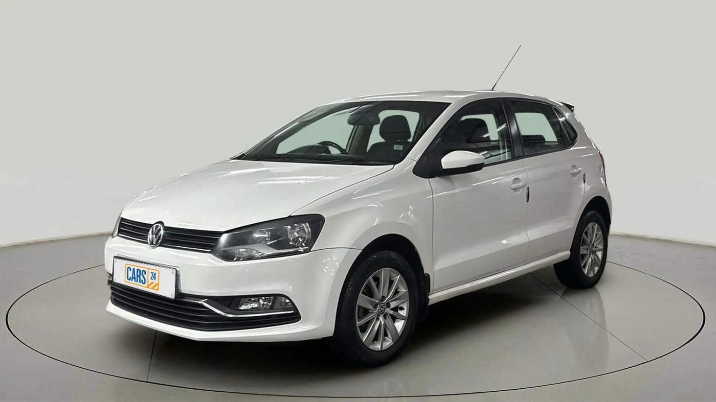 2016 Volkswagen Polo HIGHLINE1.2L, Petrol, Manual, 90,843 km, Left Front Diagonal
