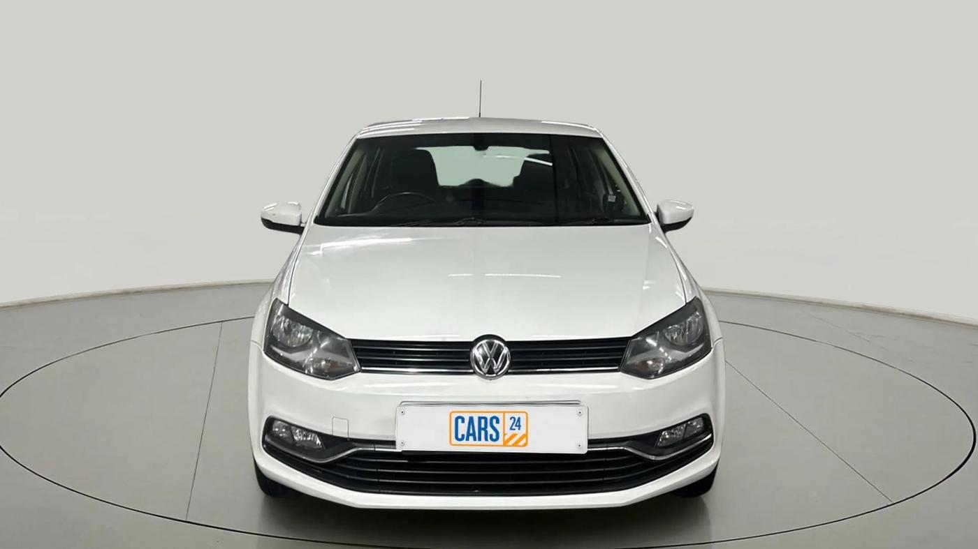 2016 Volkswagen Polo HIGHLINE1.2L, Petrol, Manual, 90,843 km, Front