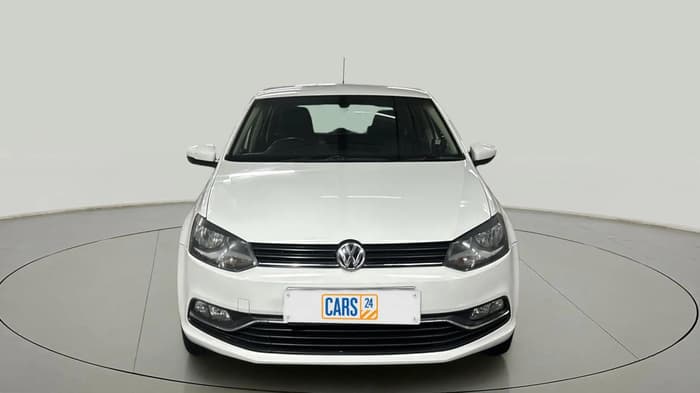 2016 Volkswagen Polo HIGHLINE1.2L, Petrol, Manual, 90,843 km, Front