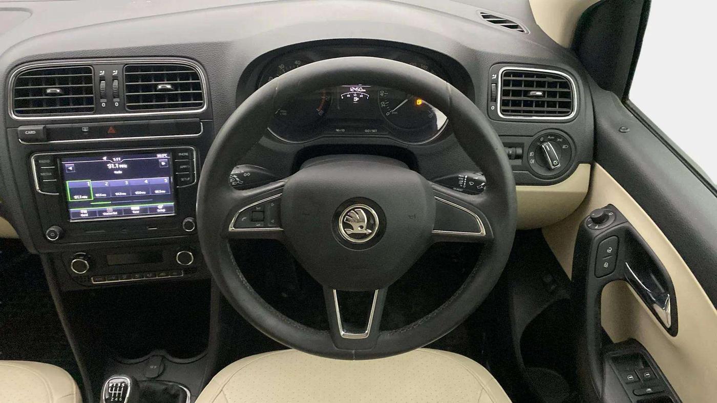 2020 Skoda Rapid STYLE TSI, Petrol, Manual, 12,444 km, Steering Wheel Close Up