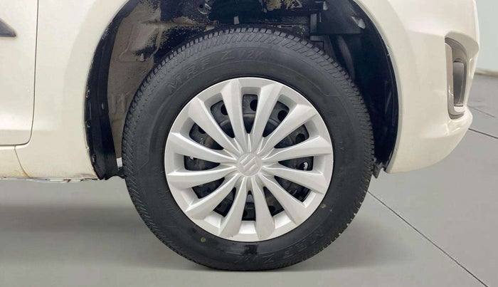 2015 Maruti Swift VXI, Petrol, Manual, 73,863 km, Right Front Wheel