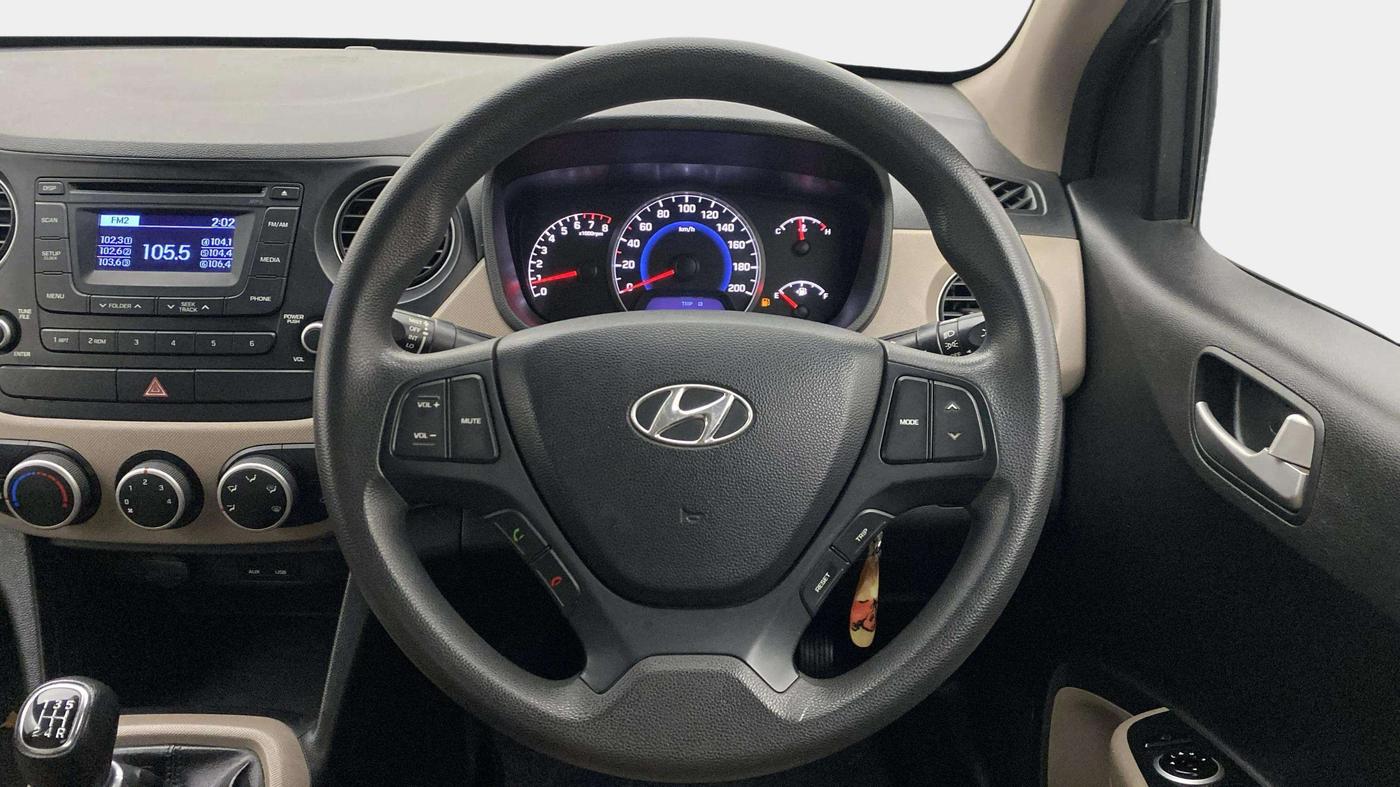 2015 Hyundai Grand i10 SPORTZ 1.2 KAPPA VTVT, Petrol, Manual, 46,041 km, Steering Wheel Close Up