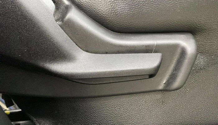 2022 Maruti IGNIS ZETA 1.2, Petrol, Manual, 26,620 km, Driver Side Adjustment Panel