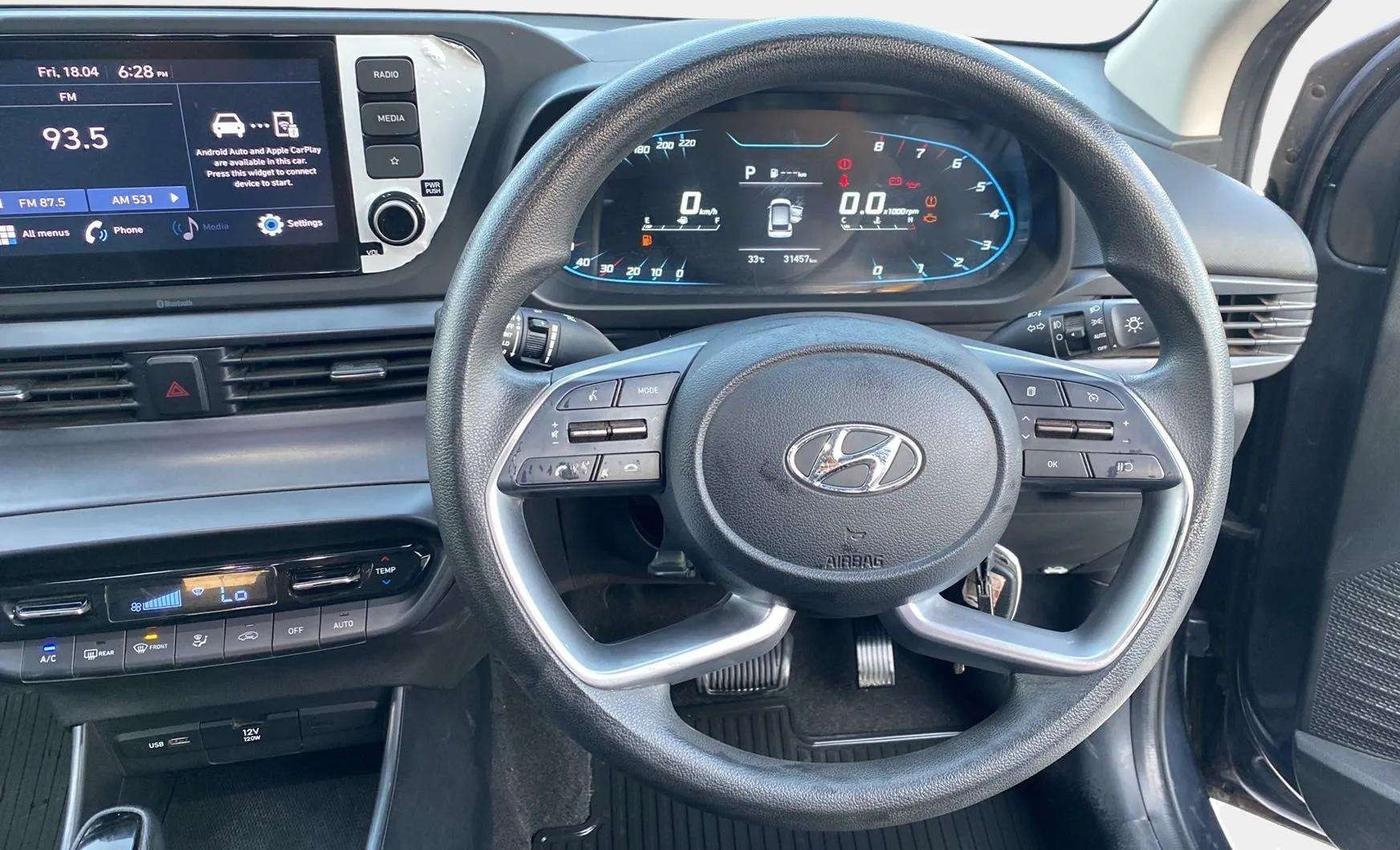 2022 Hyundai NEW I20 Sportz 1.2 IVT, Petrol, Automatic, 31,469 km, Steering Wheel Close Up