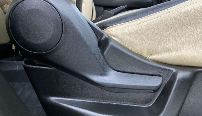 2023 Maruti New Wagon-R LXI CNG 1.0, CNG, Manual, 23,127 km, Driver Side Adjustment Panel