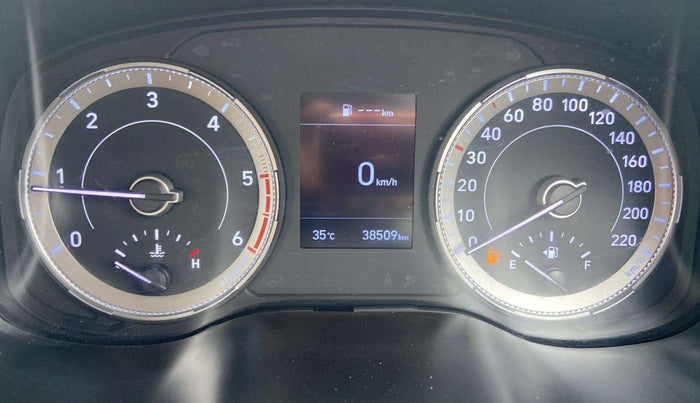 2021 Hyundai VENUE SX 1.5 CRDI, Diesel, Manual, 38,489 km, Odometer Image