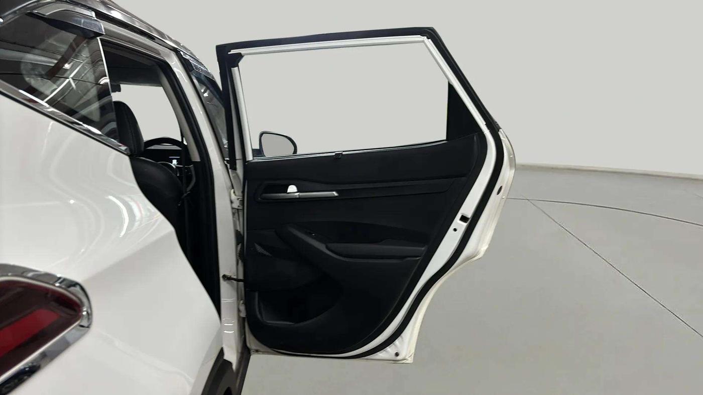 2023 KIA SELTOS HTE 1.5 PETROL, Petrol, Manual, 29,607 km, RHS Rear Door