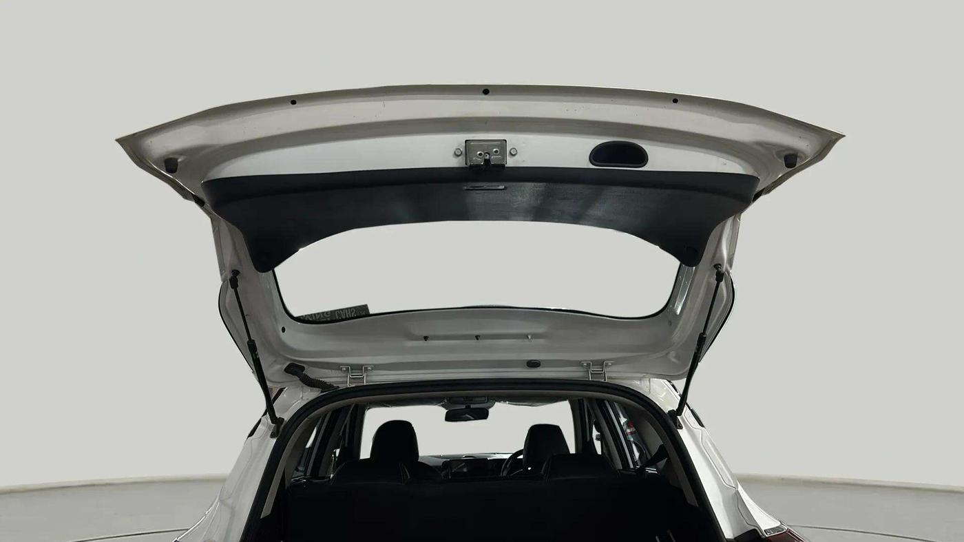 2023 KIA SELTOS HTE 1.5 PETROL, Petrol, Manual, 29,607 km, Boot Door Open
