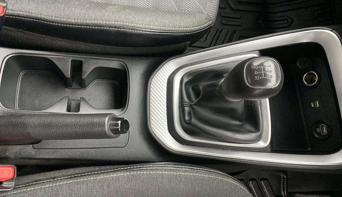 2023 KIA SONET HTK PLUS 1.2 PETROL MT, Petrol, Manual, 11,582 km, Gear Lever