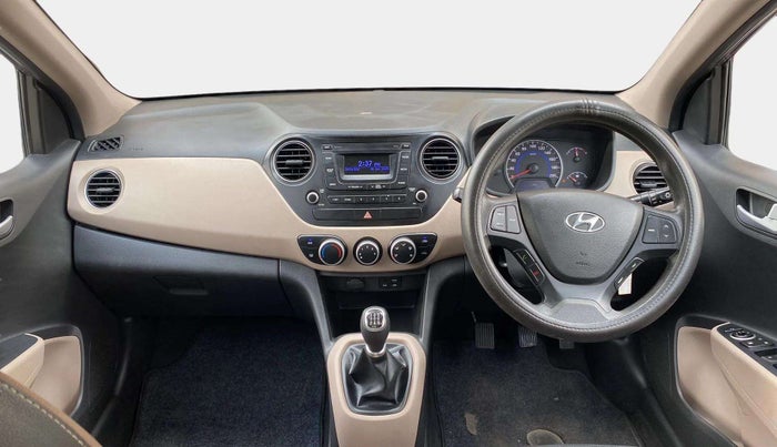 2016 Hyundai Grand i10 SPORTZ 1.2 KAPPA VTVT, Petrol, Manual, 21,363 km, Dashboard