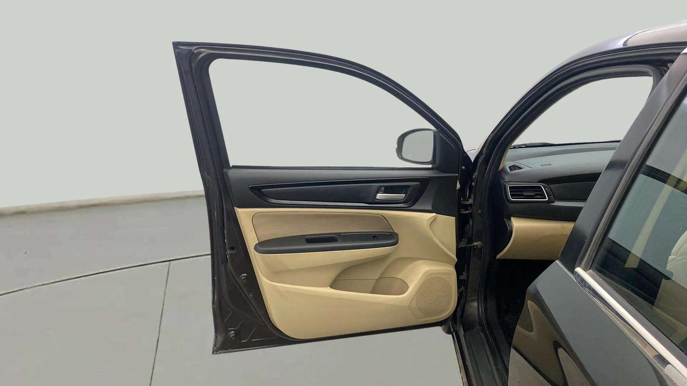 2019 Honda Amaze 1.2L I-VTEC S, Petrol, Manual, 87,632 km, LHS Front Door