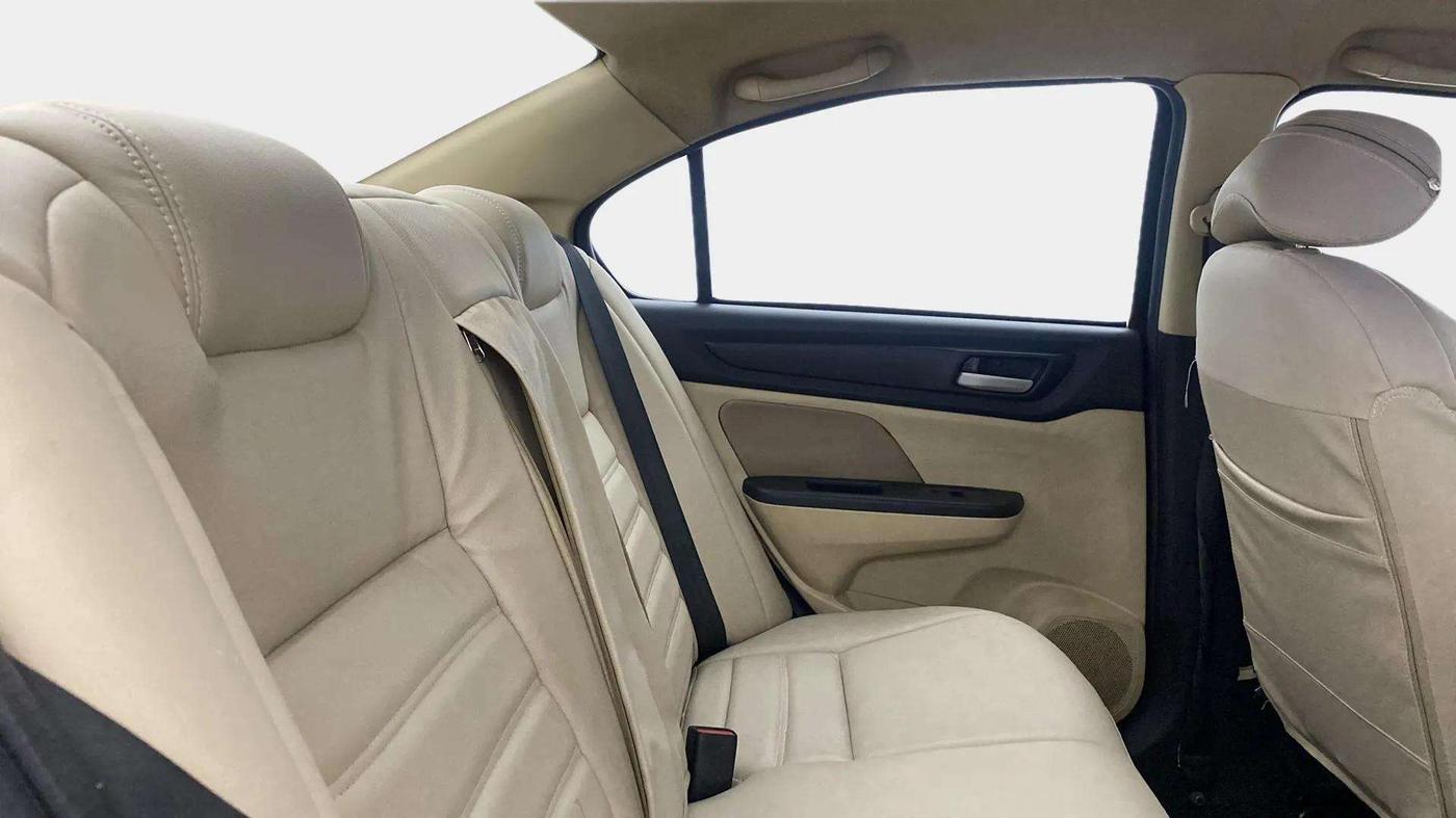 2019 Honda Amaze 1.2L I-VTEC S, Petrol, Manual, 87,632 km, Right Side Rear Door Cabin
