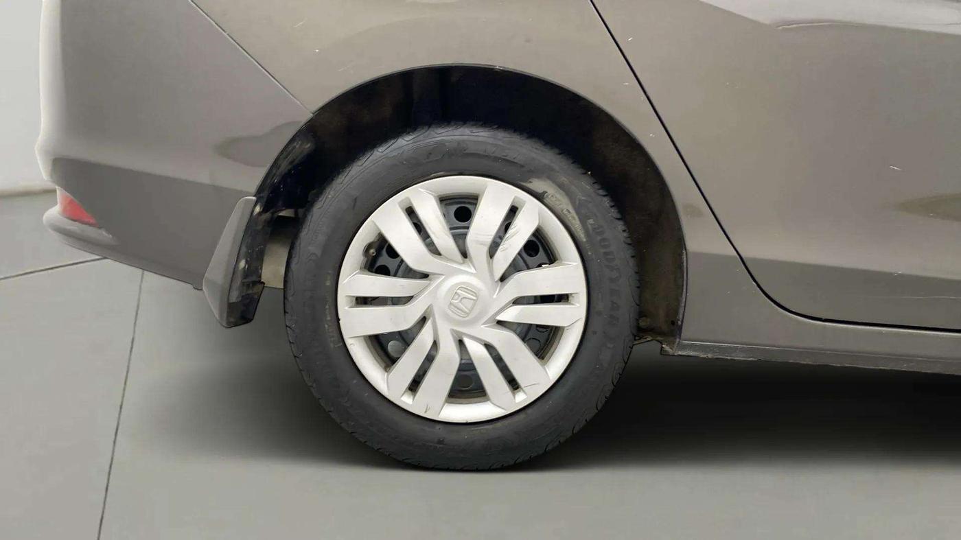 2015 Honda City 1.5L I-VTEC SV CVT, Petrol, Automatic, 85,782 km, Right Rear Wheel