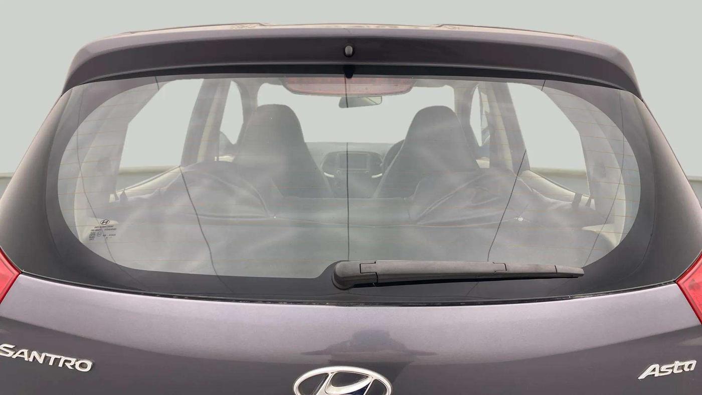 2018 Hyundai NEW SANTRO ASTA MT, Petrol, Manual, 40,329 km, Rear Windshield