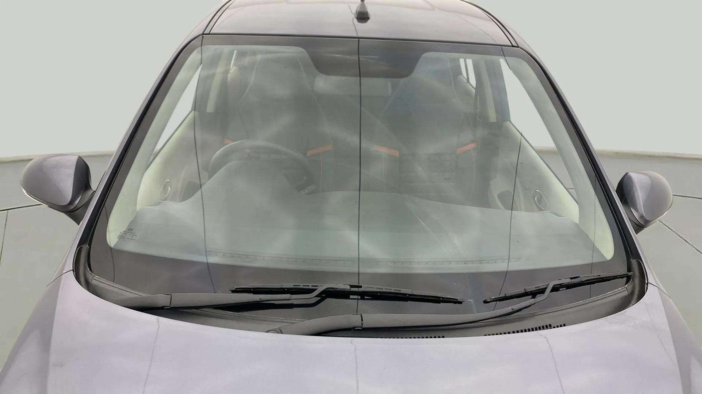 2018 Hyundai NEW SANTRO ASTA MT, Petrol, Manual, 40,329 km, Front Windshield